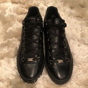 Men’s Balenciaga Arena Creased Leather Sneakers